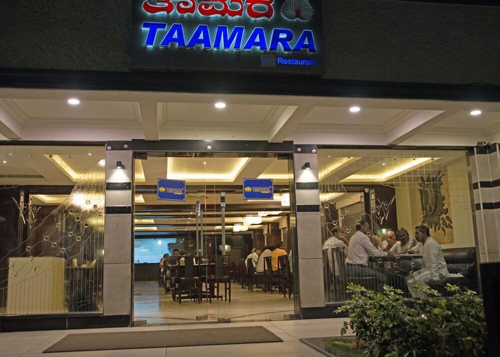 Hotel Maurya Bengaluru Zewnętrze zdjęcie