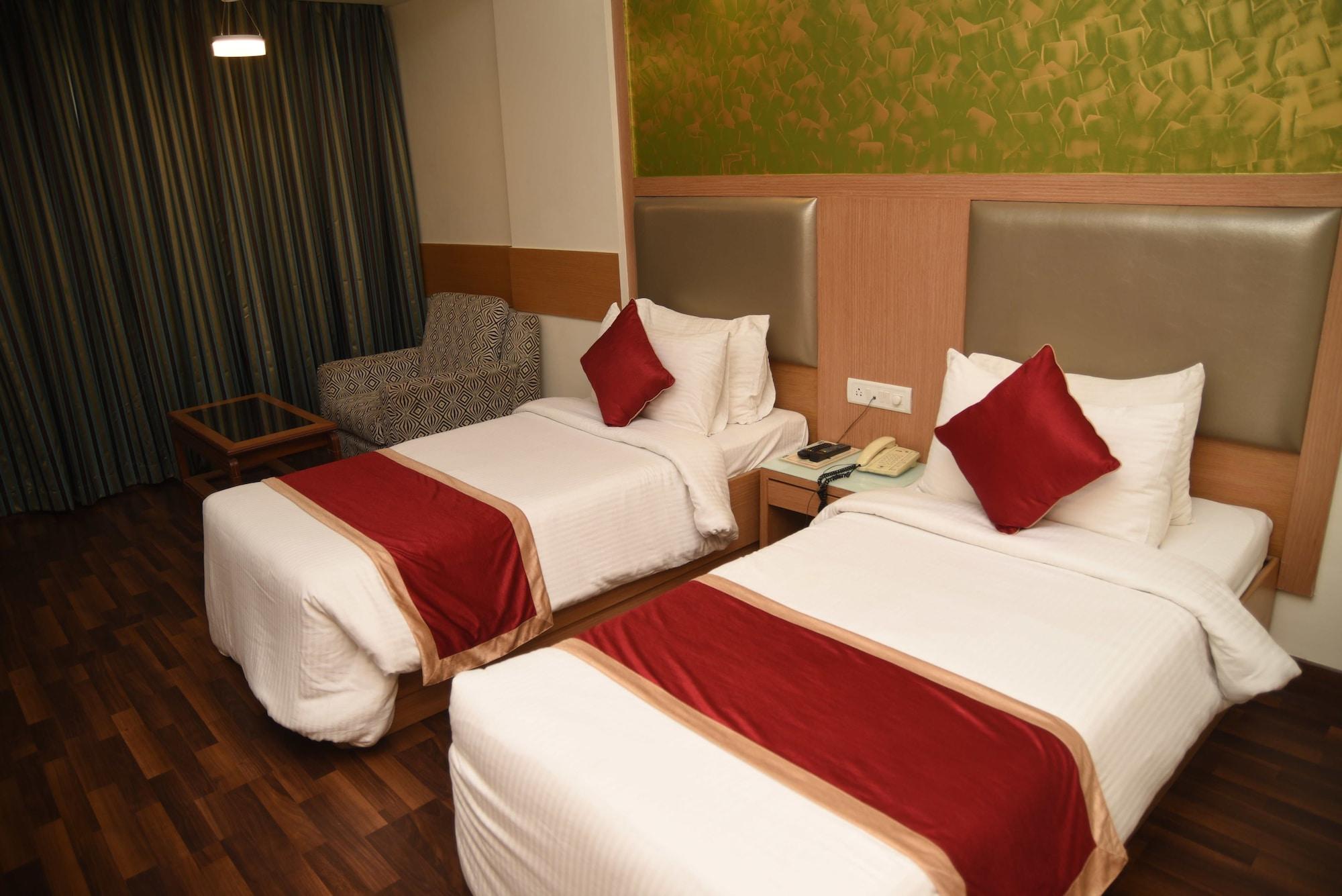 Hotel Maurya Bengaluru Zewnętrze zdjęcie