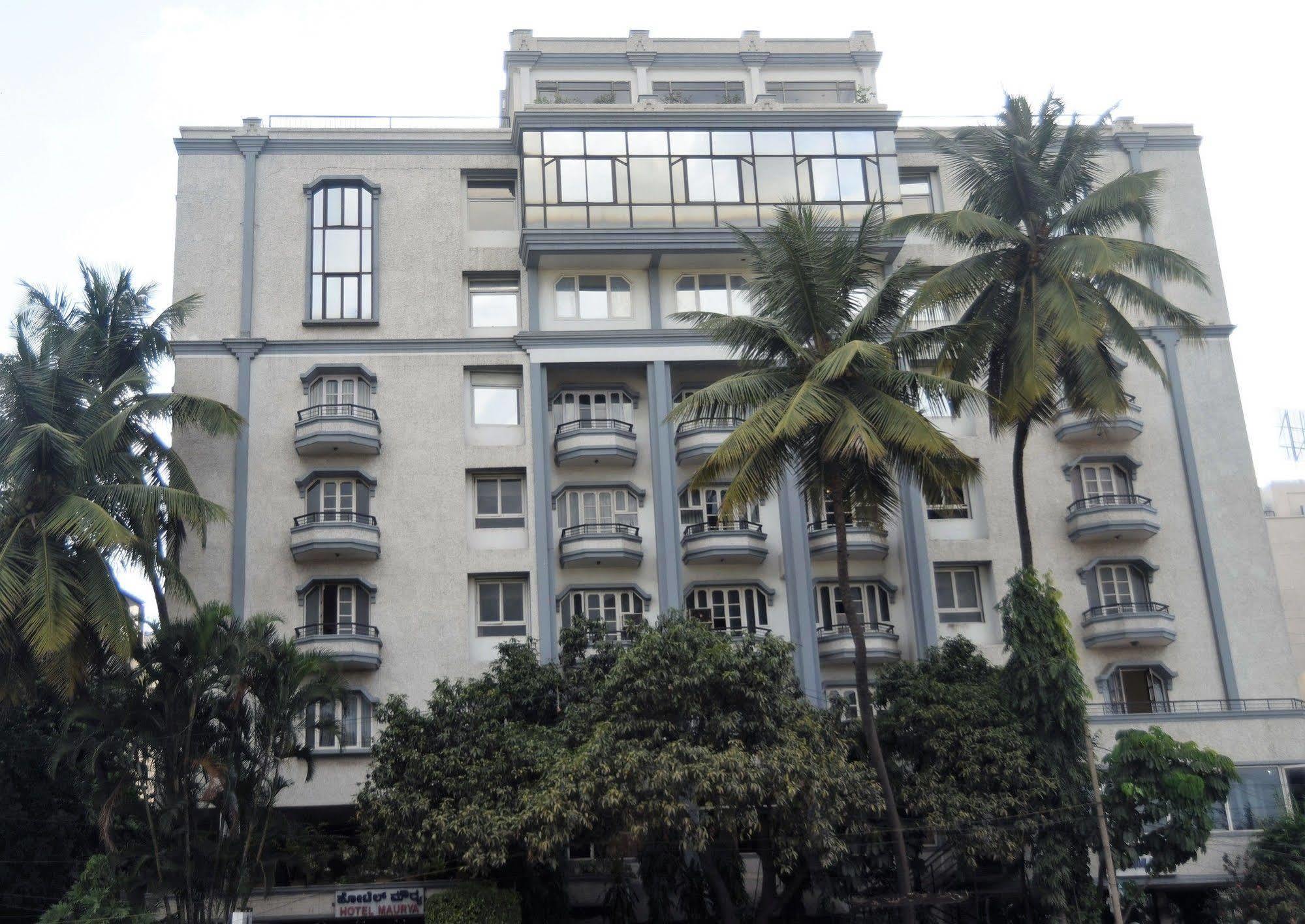 Hotel Maurya Bengaluru Zewnętrze zdjęcie